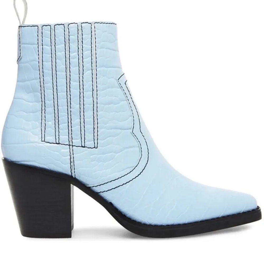 Steve Madden Geniva Light Blue Crocodile cowboy Boots Booties